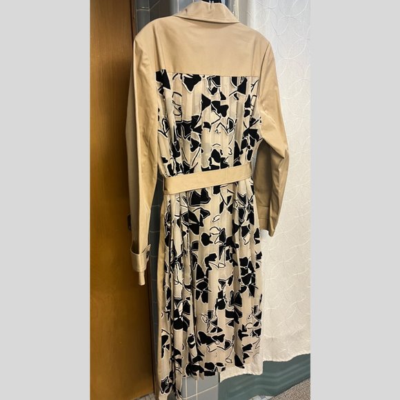 NWT Jason Wu Trench Coat with Jacquard Pleated Back size Large - Picture 9 of 11